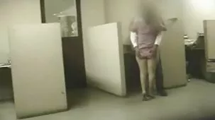 La bionda si video hard gratis jessica rizzo lava in bagno e tira attivamente la sua figa pelosa