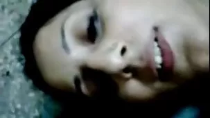 La video hard con cavalli donna ha visto il corpo gonfio del ragazzo e voleva fare sesso con lui proprio lì