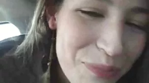 Calda stefania orlando video hard bionda con un tatuaggio sulla schiena ha dato il cancro a un amico
