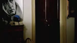La bionda è stata portata nel video hard donne famose seminterrato e lì hanno messo in scena porno BDSM al buio