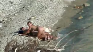 Eccezionale anale porno con una bella giovane ultimo film porno di roberta gemma donna in piscina