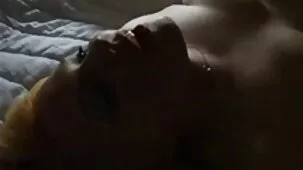 Procace lussuriosi ragazza scopa in casalinghe amatoriali hard tutte le fessure