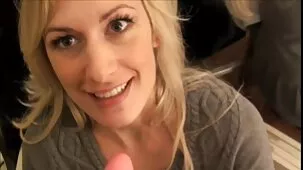 Anale sul peso e moana video hard su una sedia con una punta in bocca di una cagna russa rossa