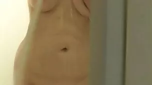 Anale con una ragazza russa che ama scopare film hard asia argento nel profondo del culo