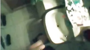 Due uomini famosi scopano una ragazza calva, video hard troie italiane e nel culo, e ovunque