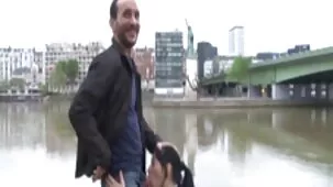 Portato a raggiungere video hard di milf l'orgasmo un giovane drisha