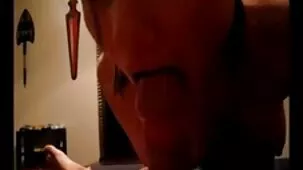 I capezzoli video porno italiani ragazze grandi della ragazza sono duri a causa del ronzio