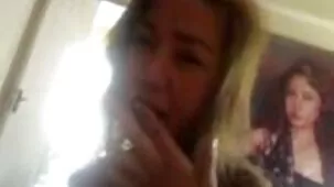 Due troie pagato in natura ragazze hard con un meccanico e succhiato un cazzo