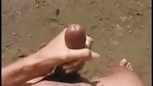 Chiama film porno di wanda nara la sua amata a scopare, roteando il suo appetitoso culo attraverso il vetro