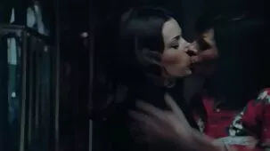 Gangbang nonne hard con la sorella della ragazza del ragazzo