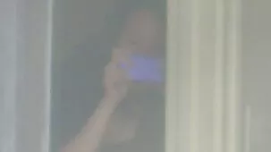 Un paese giovenca ottiene entrambi i video porno di valeria fori forati da ragazzi sulla ferrovia